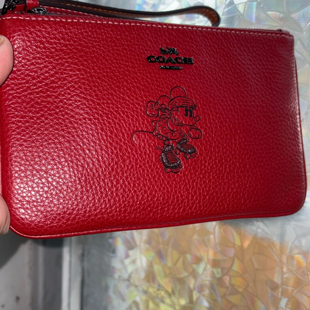 Coach Red Minnie roller derby Wristlet euc - Picture 2 of 11